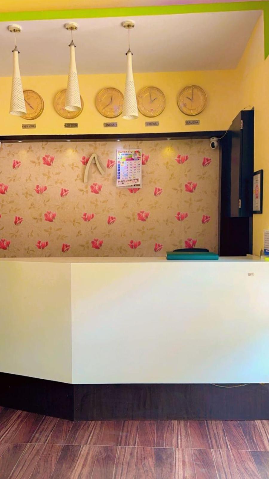 Hotel Avenue Near T-2 International Airport Mumbai Ngoại thất bức ảnh