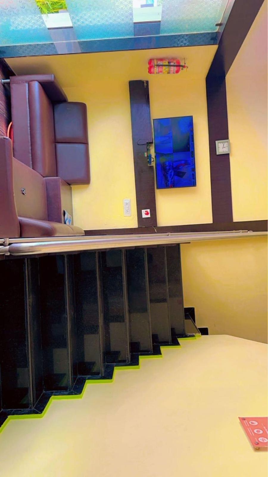 Hotel Avenue Near T-2 International Airport Mumbai Ngoại thất bức ảnh